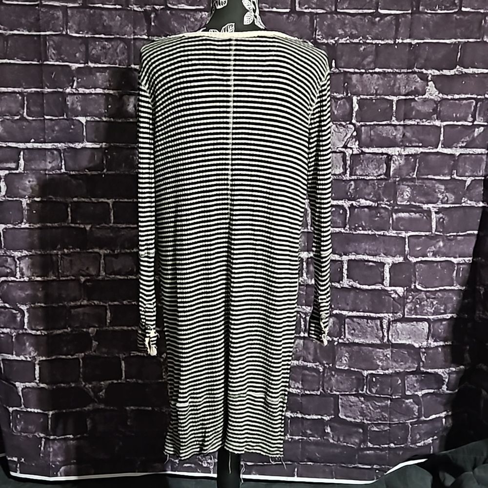 We The Free Tunic Sweater black&White Striped size Small - Picture 5 of 10